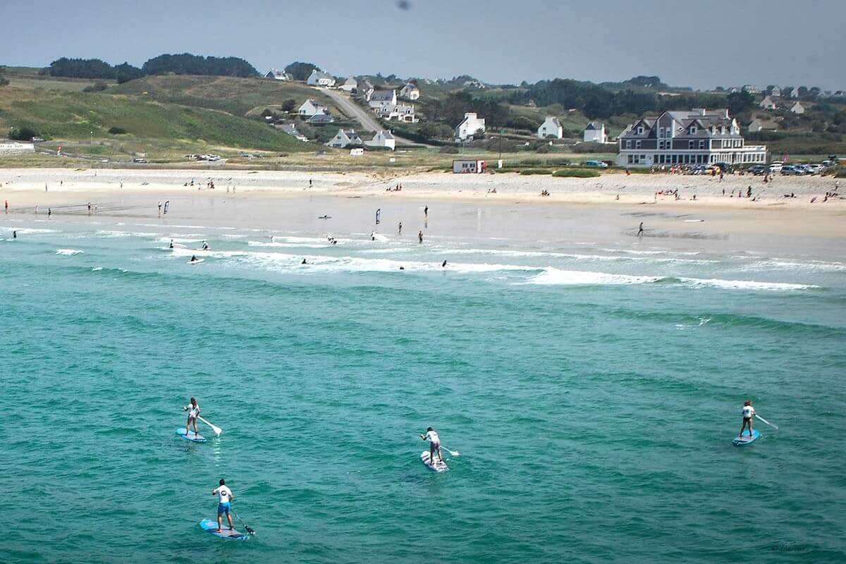 plage en face hôtel la baie des trépassés